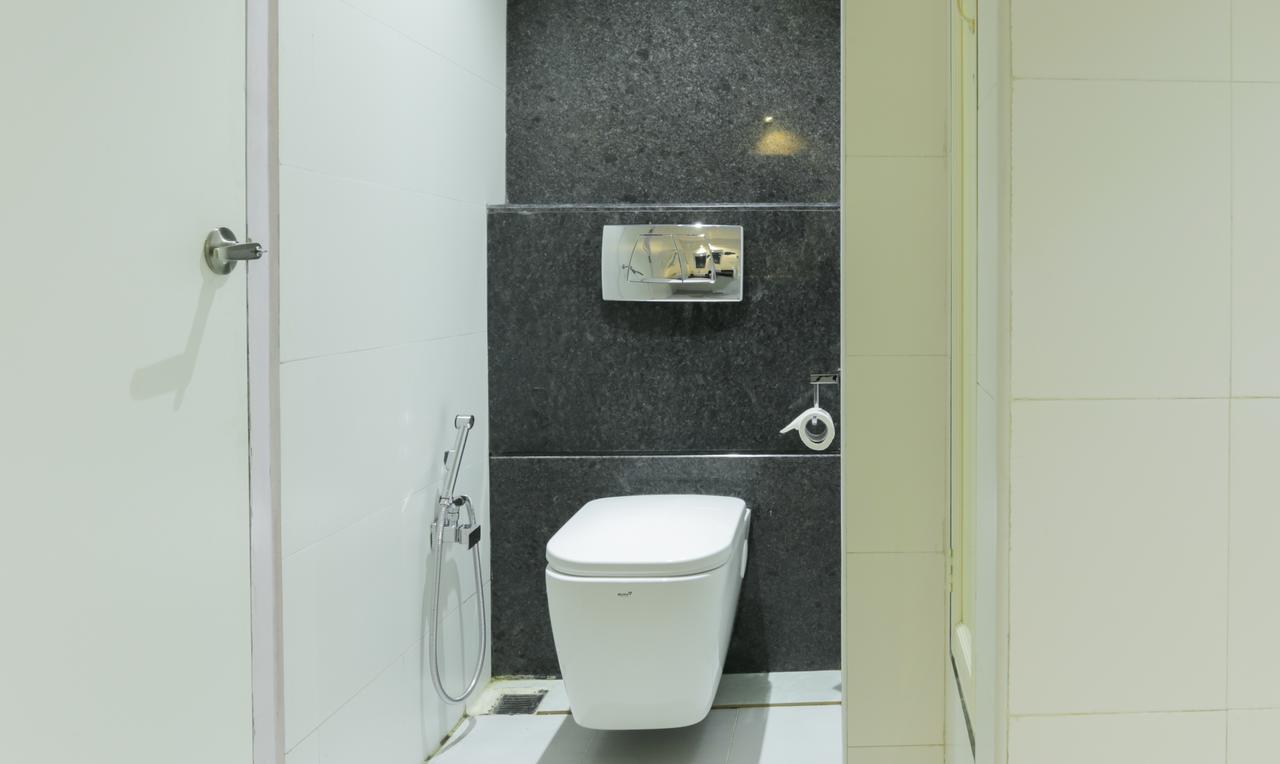 Hotel Crown Suites Коччи Экстерьер фото