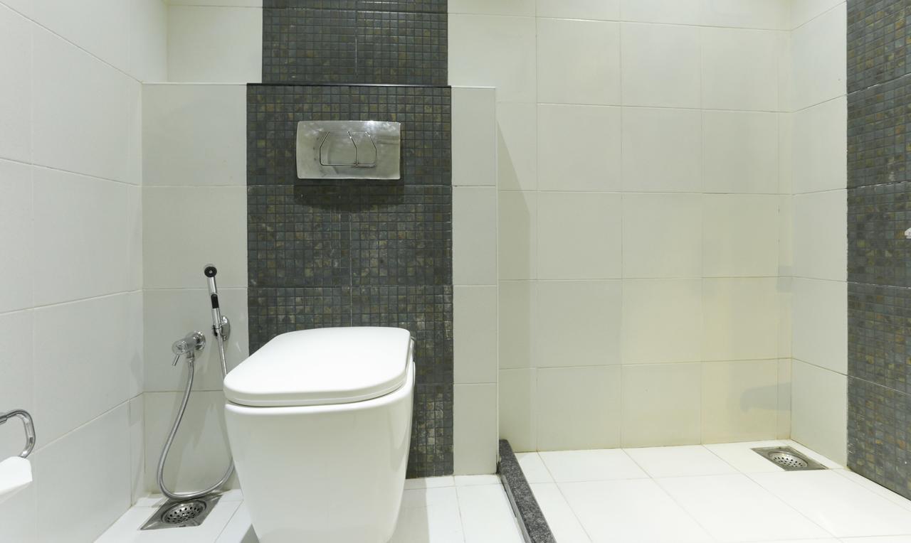Hotel Crown Suites Коччи Экстерьер фото